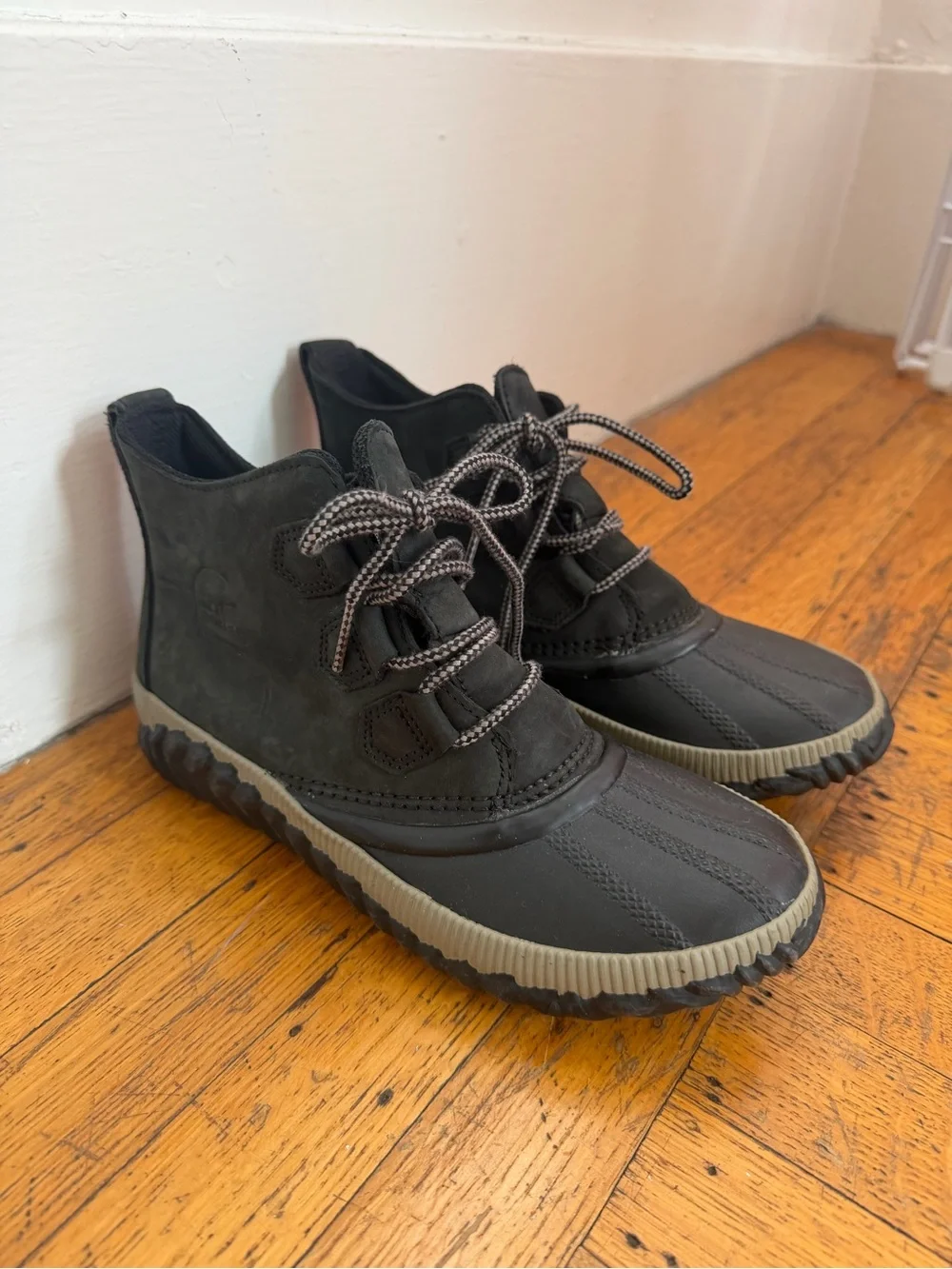 Sorel Black Rainboots, New without Tags